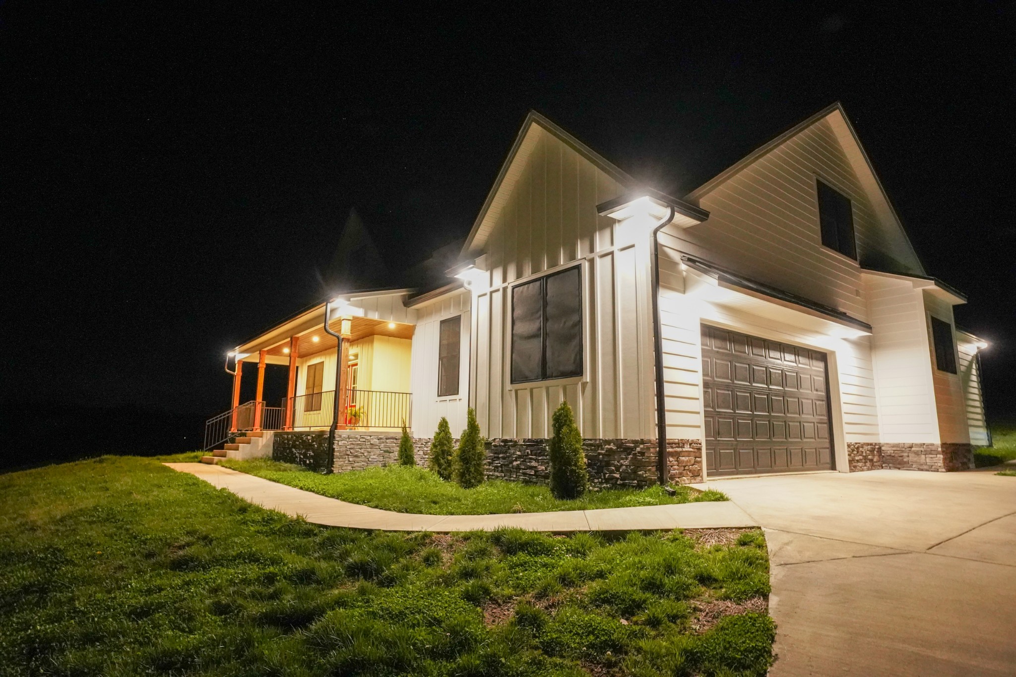 8301 Hartsville Pike, SE Lebanon TN 37087