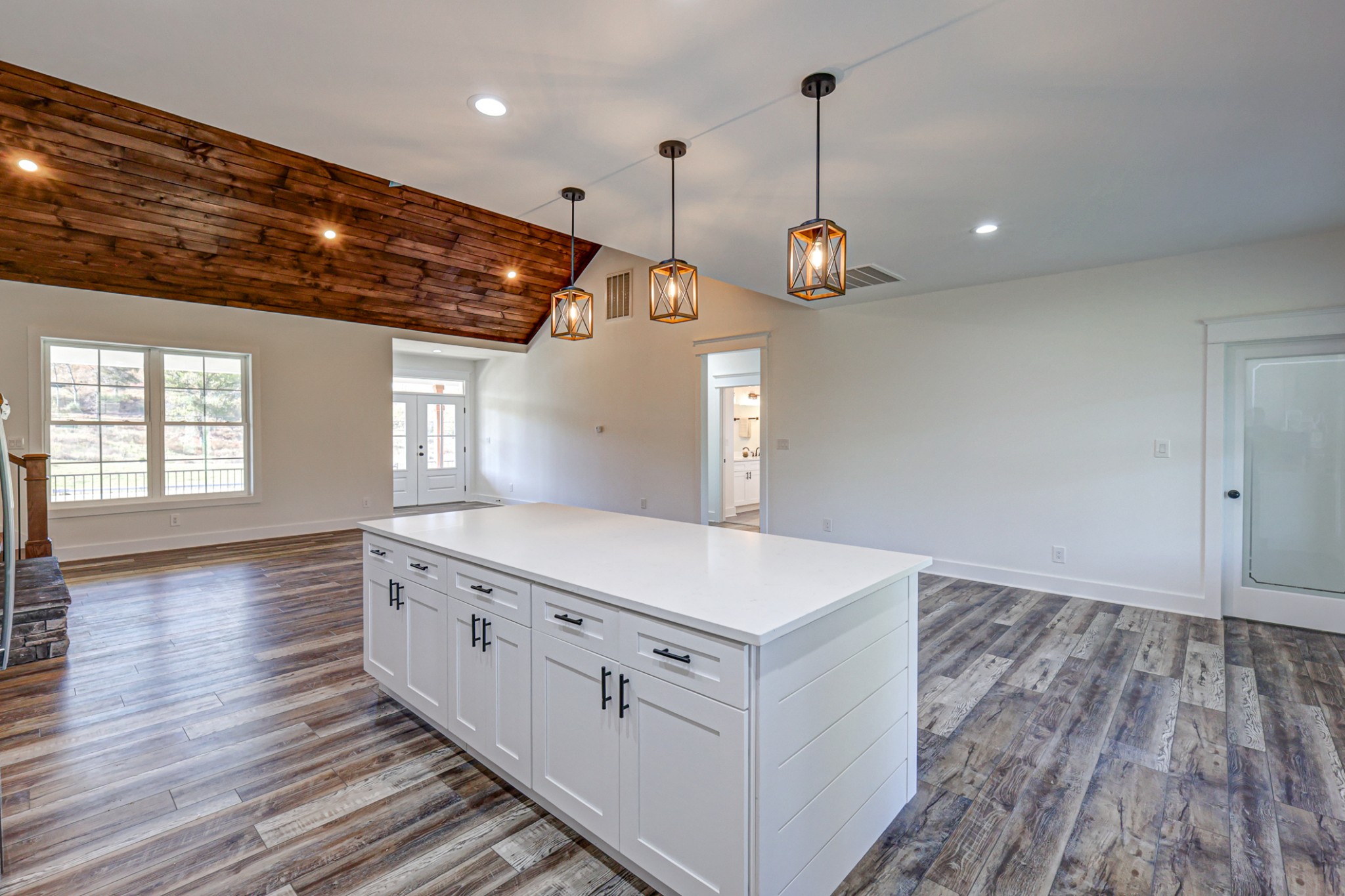 8301 Hartsville Pike, SE Lebanon TN 37087