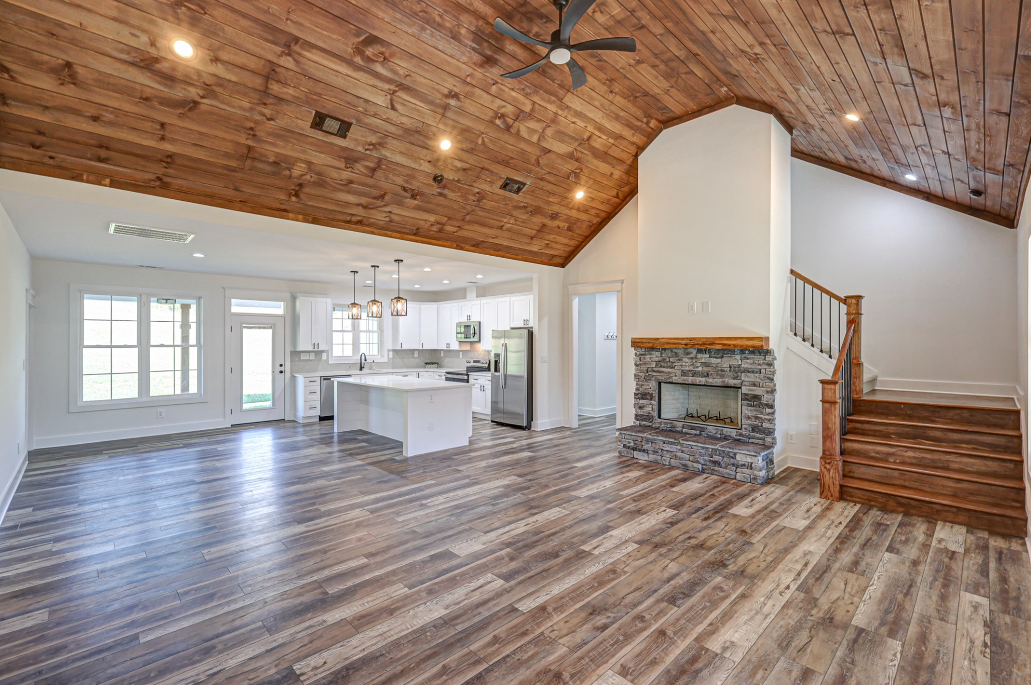 8301 Hartsville Pike, SE Lebanon TN 37087