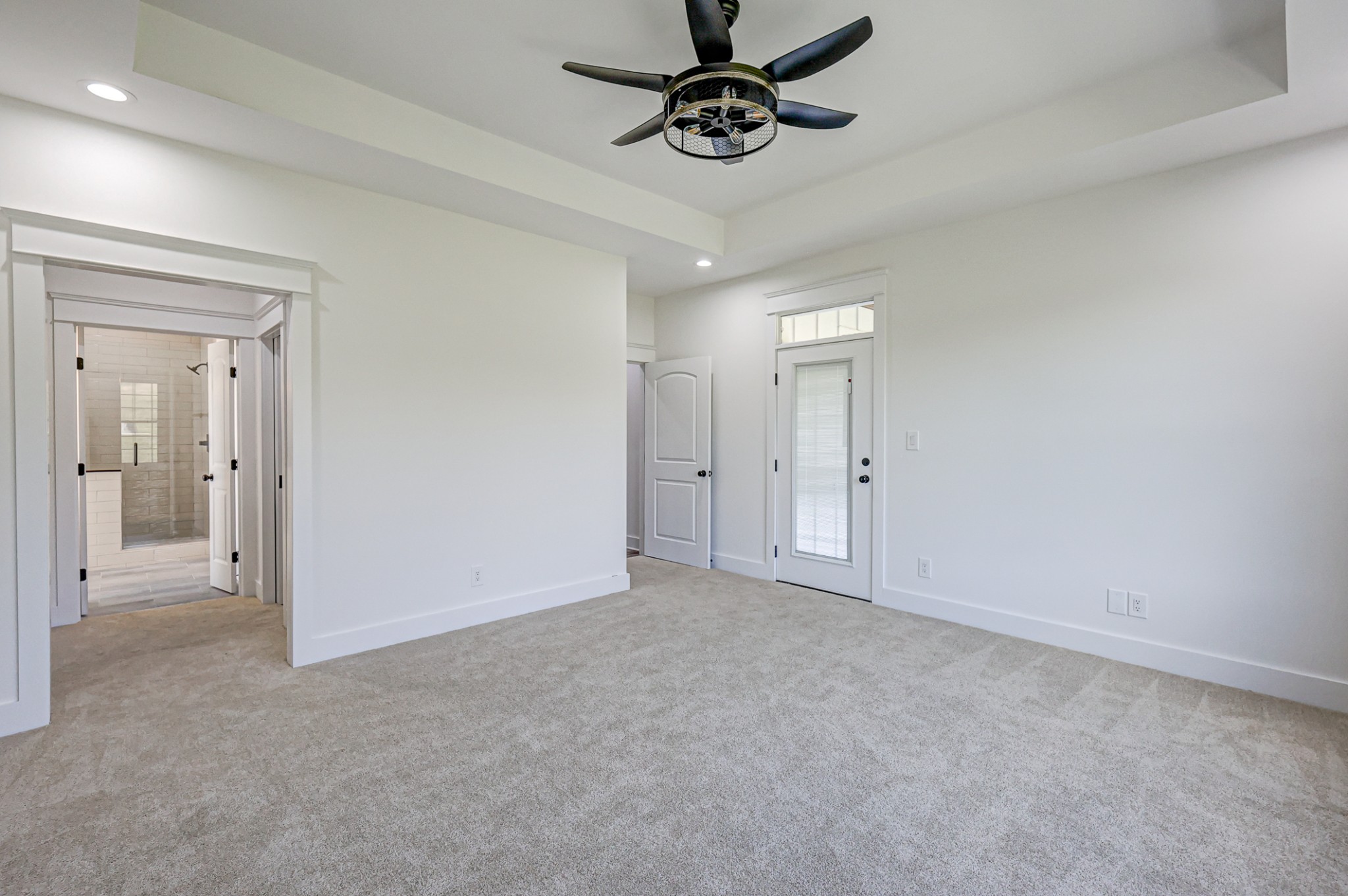 8301 Hartsville Pike, SE Lebanon TN 37087