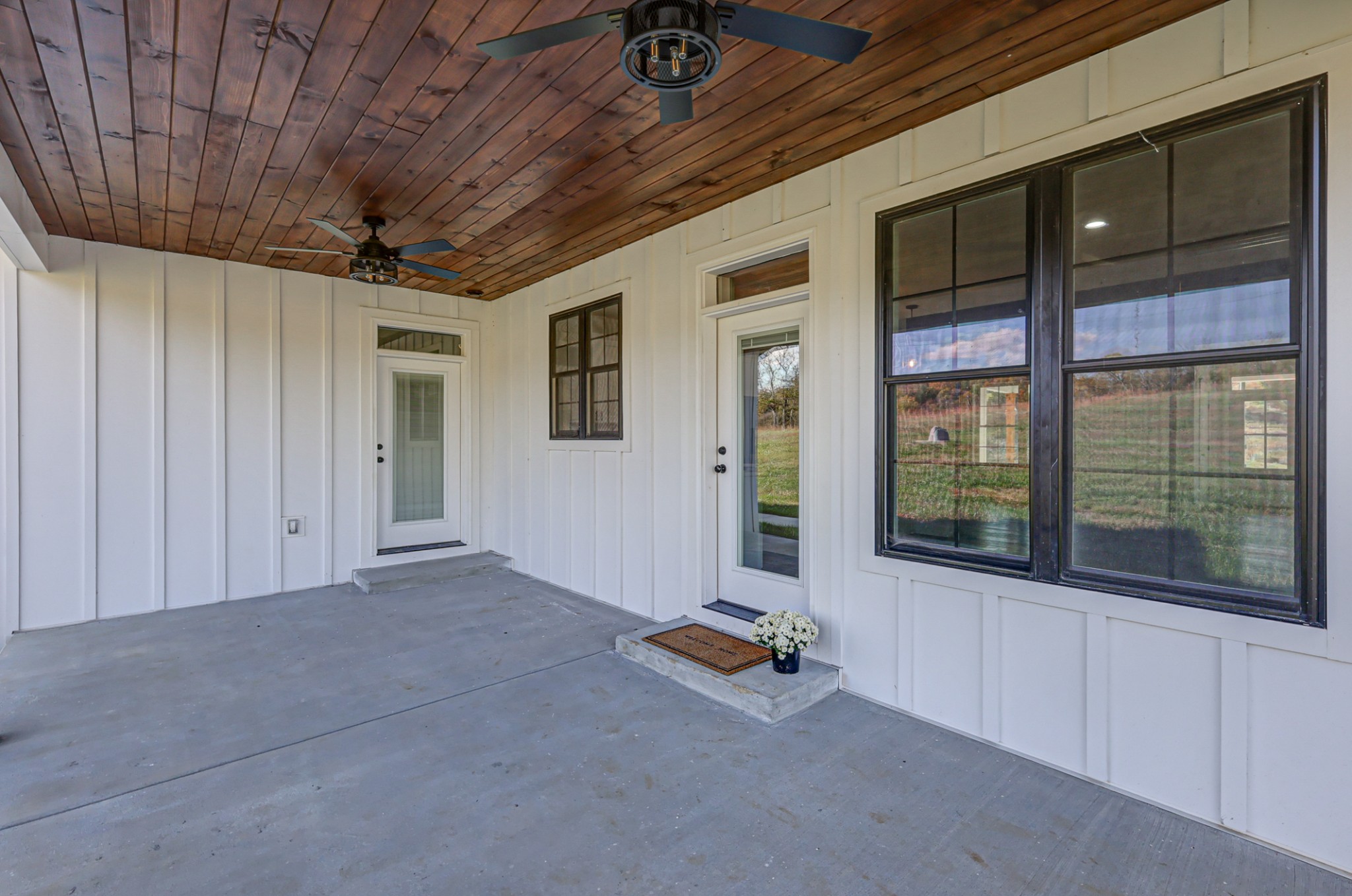 8301 Hartsville Pike, SE Lebanon TN 37087