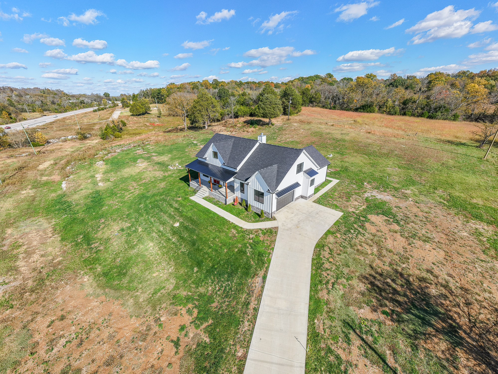 8301 Hartsville Pike, SE Lebanon TN 37087