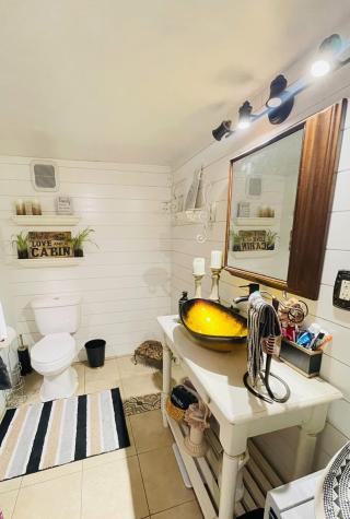 380 E Oak Drive Buchanan TN 38222