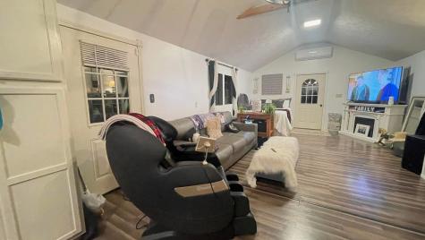 380 E Oak Drive Buchanan TN 38222