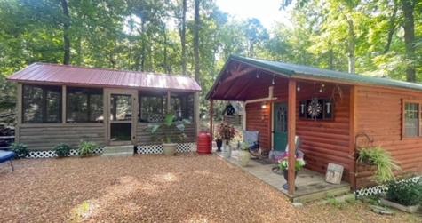 380 E Oak Drive Buchanan TN 38222