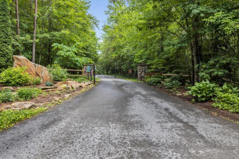 916 N Rim Drive Coalmont TN 37313