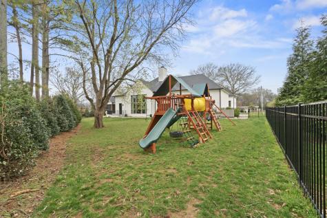 5231 Williamsburg Road Brentwood TN 37027