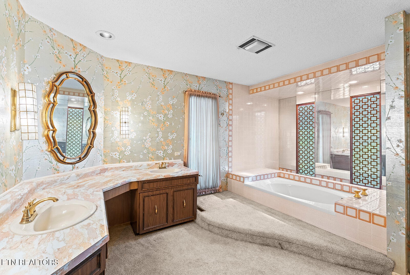 4827 Riversedge Road Louisville TN 37777
