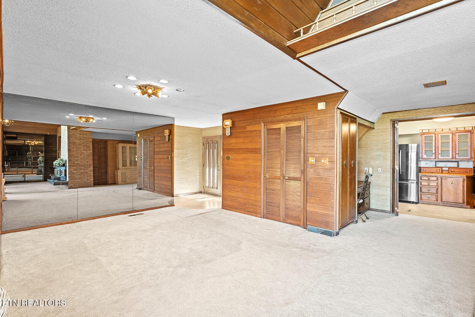 4827 Riversedge Road Louisville TN 37777