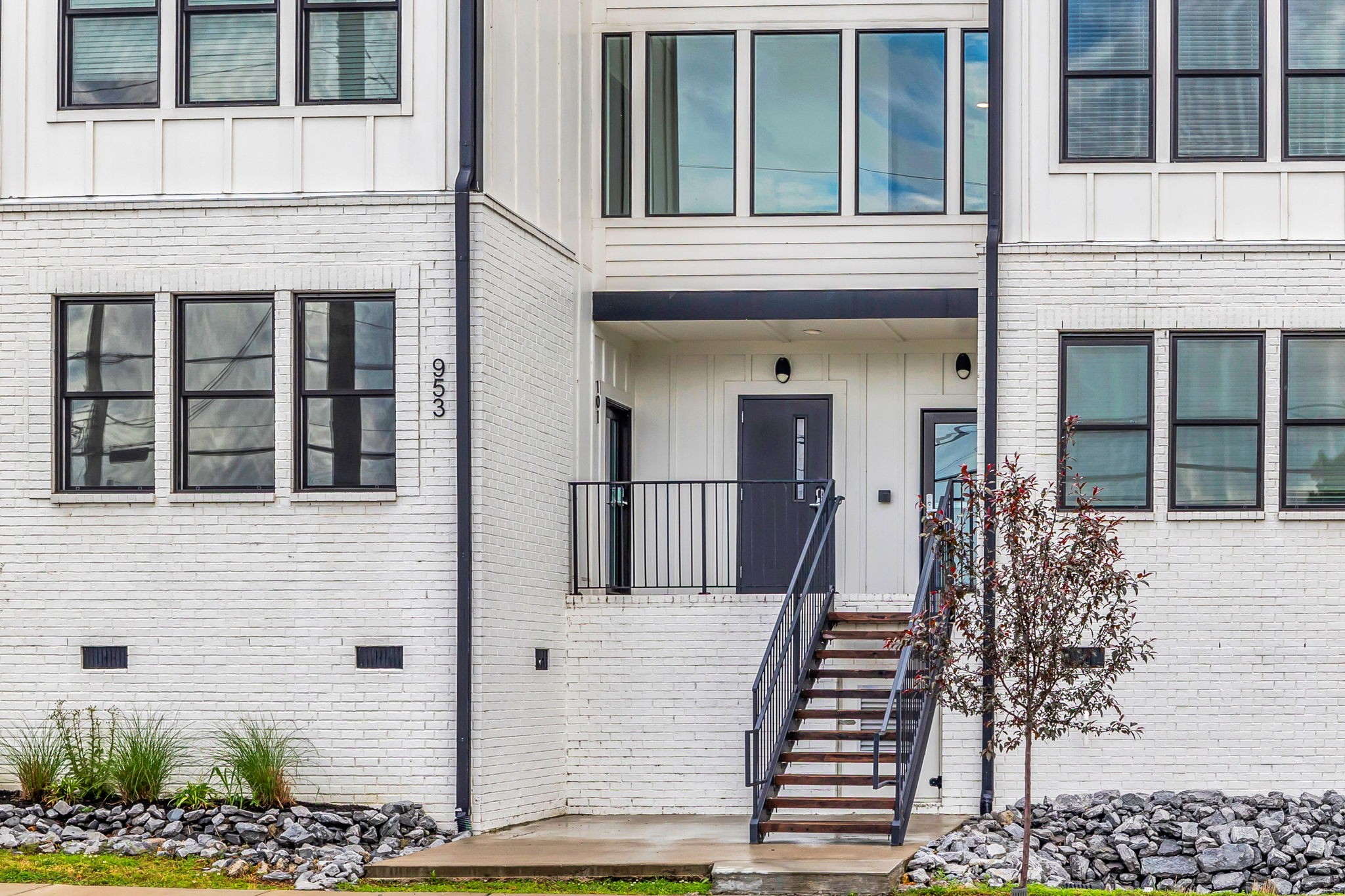 953 44th Ave, N Nashville TN 37209