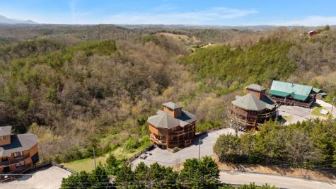 2083 Kerr Road Sevierville TN 37876