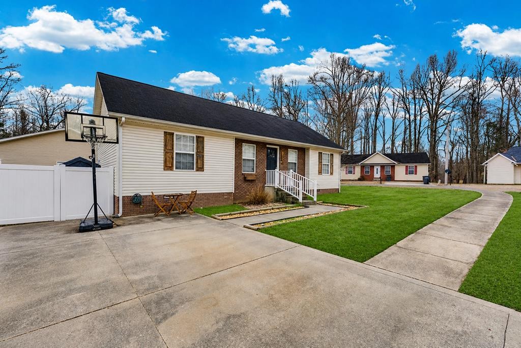 1223 Quail Hollow Circle Cookeville TN 38501