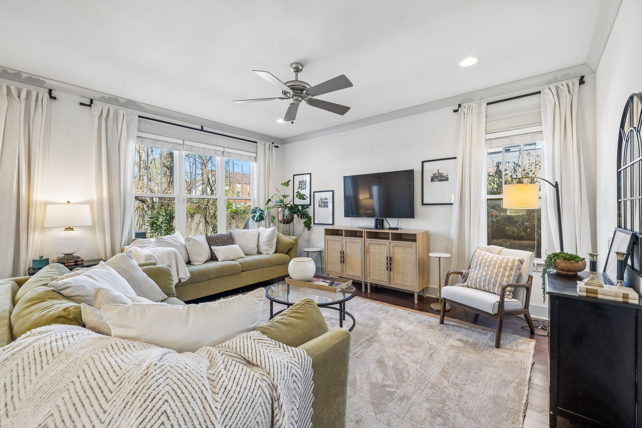 223 Treutland Avenue Nashville TN 37207