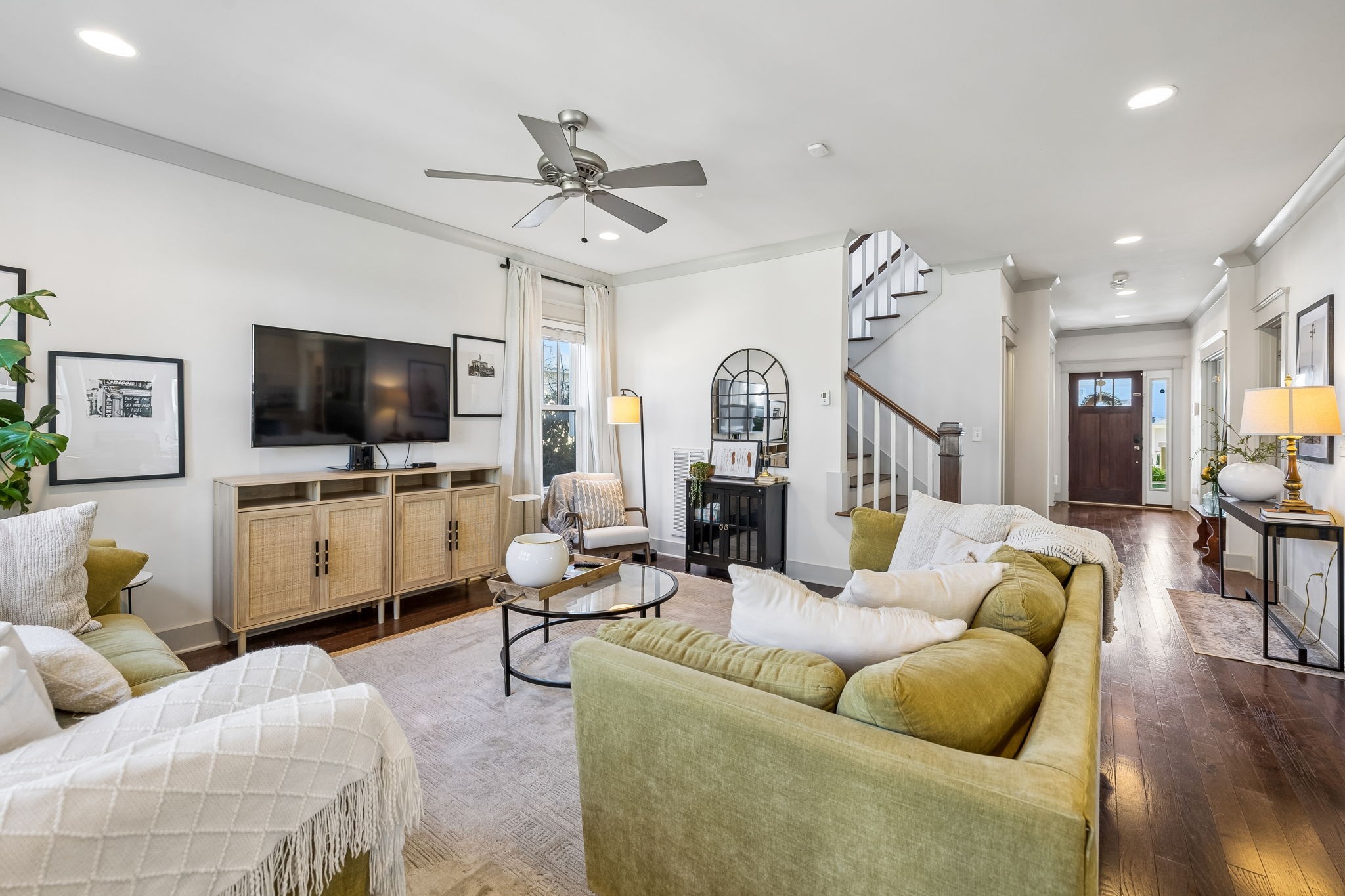 223 Treutland Avenue Nashville TN 37207