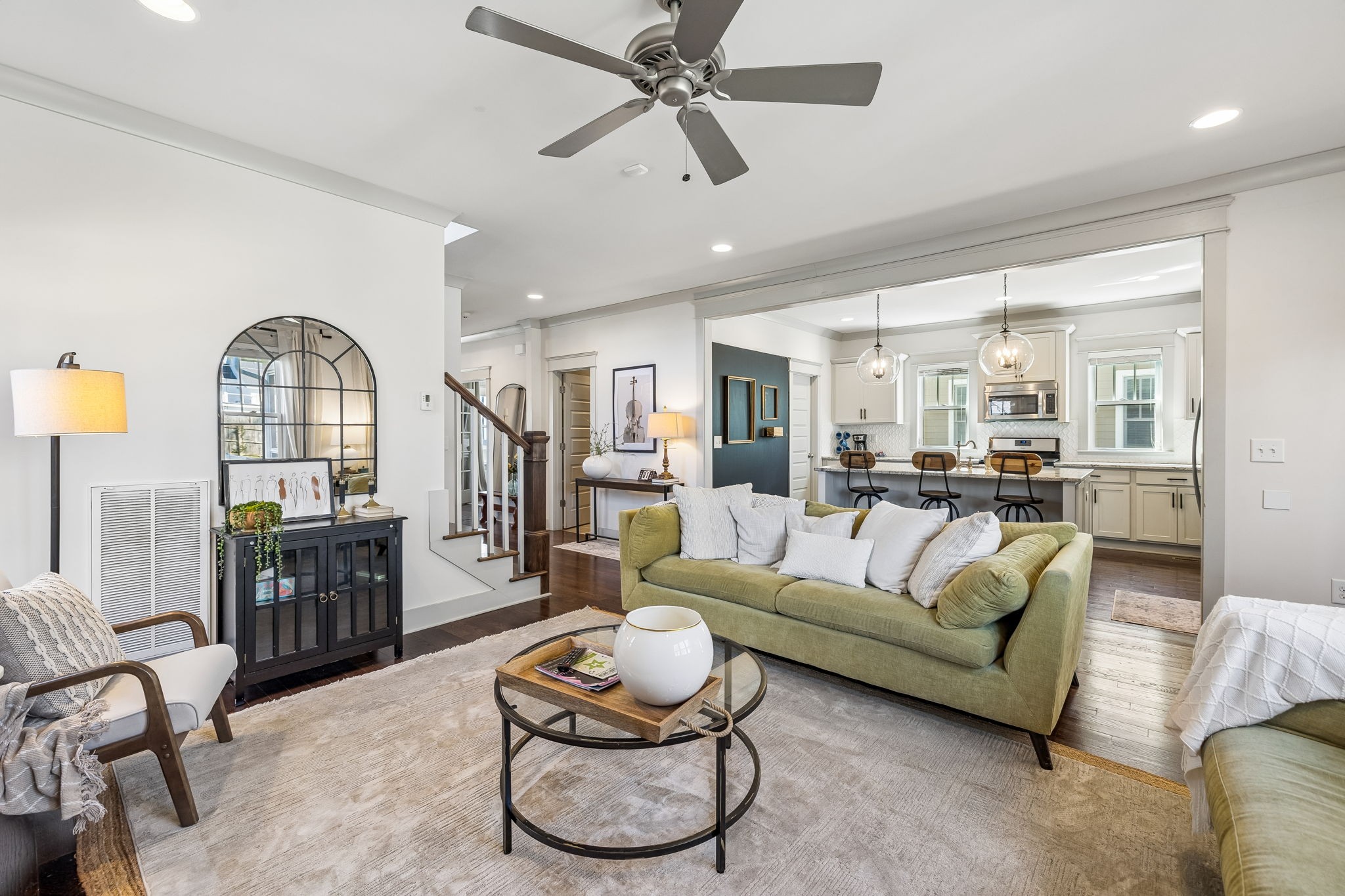 223 Treutland Avenue Nashville TN 37207