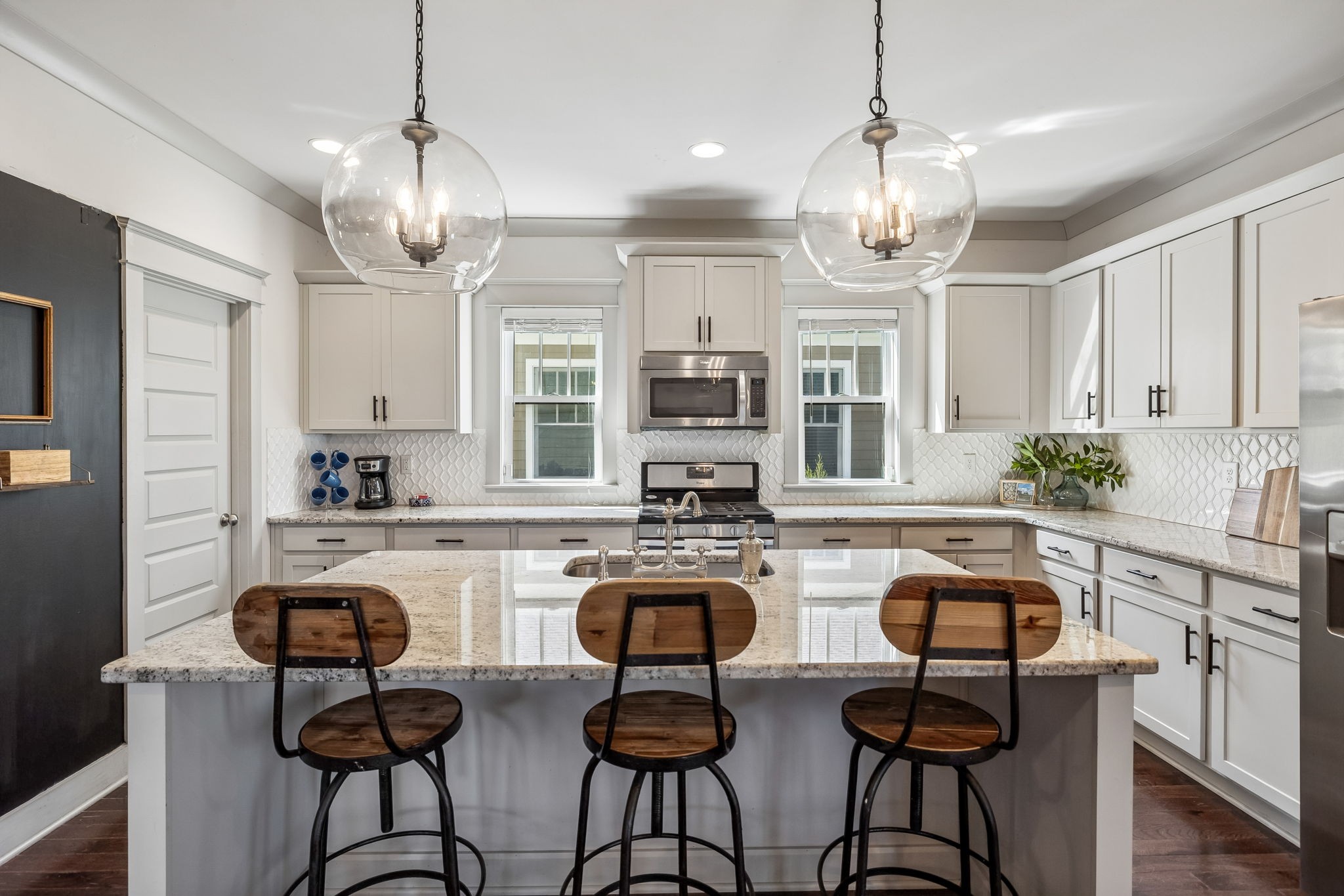 223 Treutland Avenue Nashville TN 37207