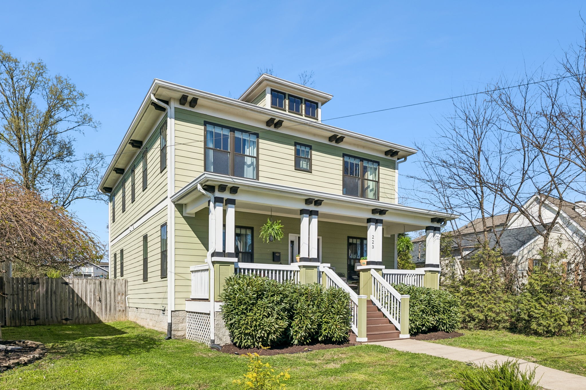 223 Treutland Avenue Nashville TN 37207