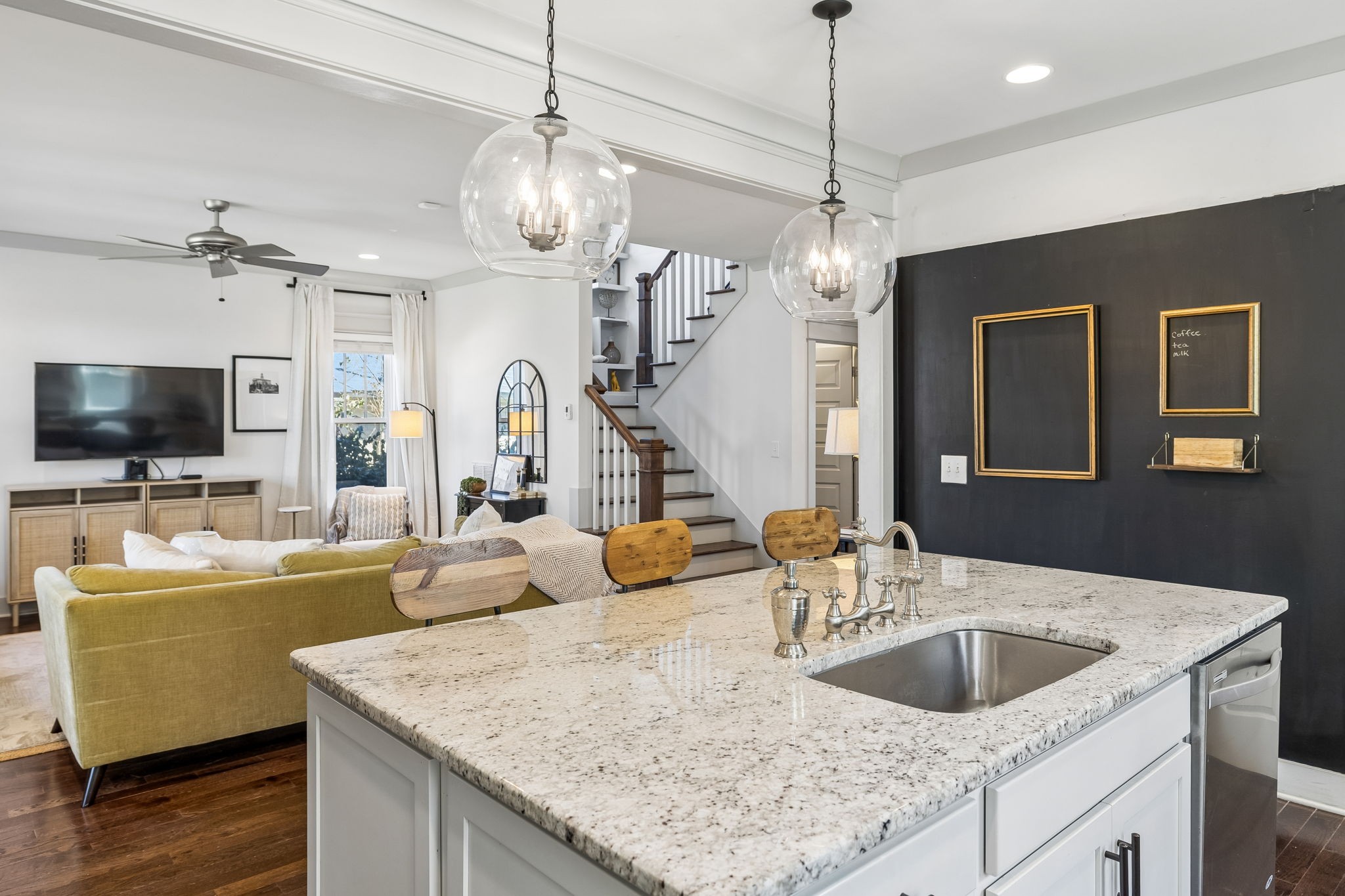 223 Treutland Avenue Nashville TN 37207