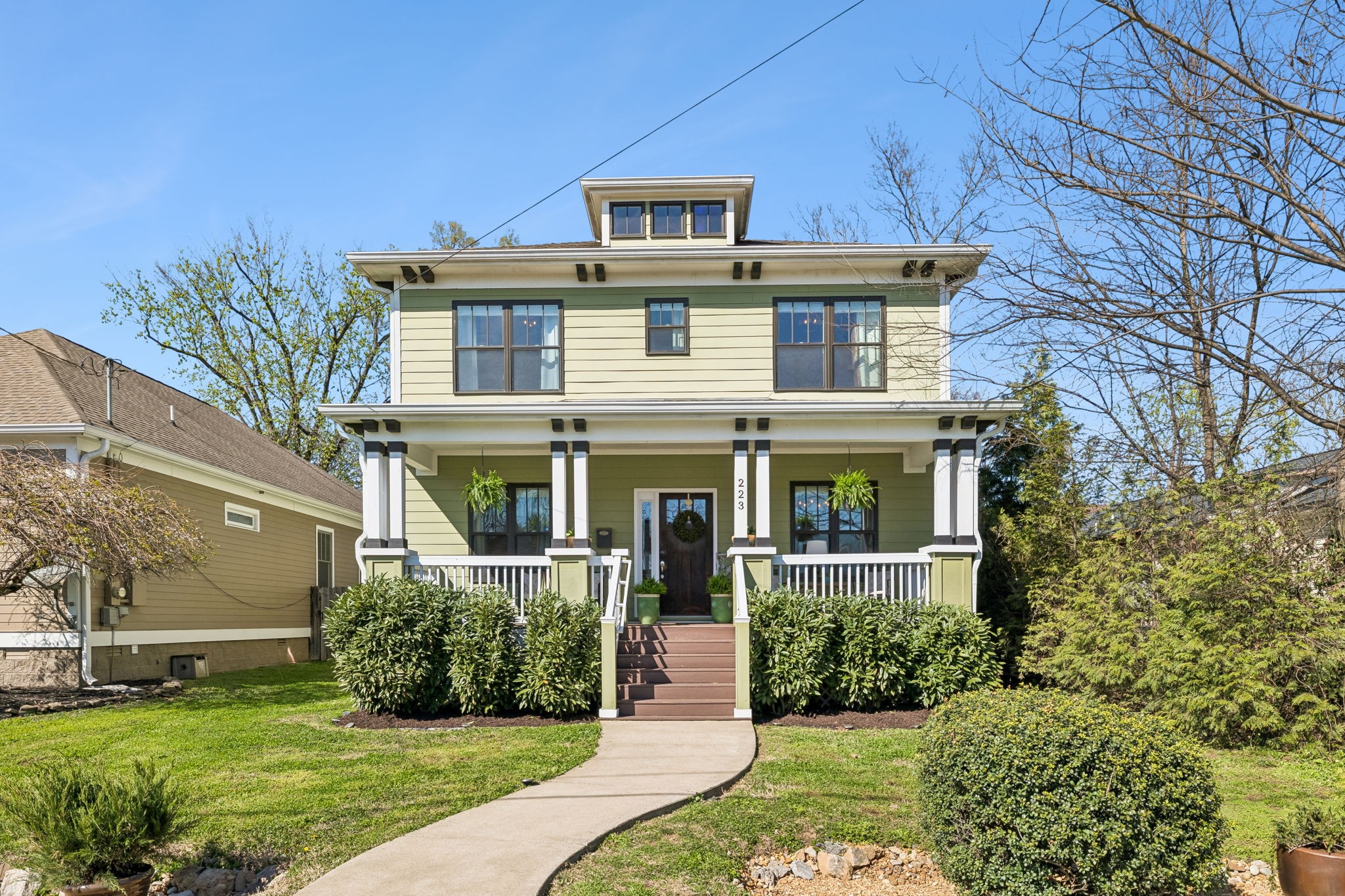 223 Treutland Avenue Nashville TN 37207
