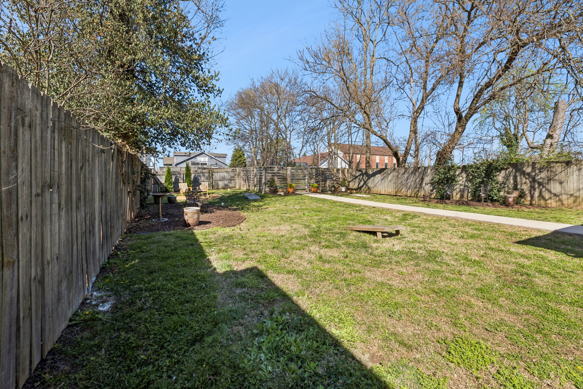 223 Treutland Avenue Nashville TN 37207