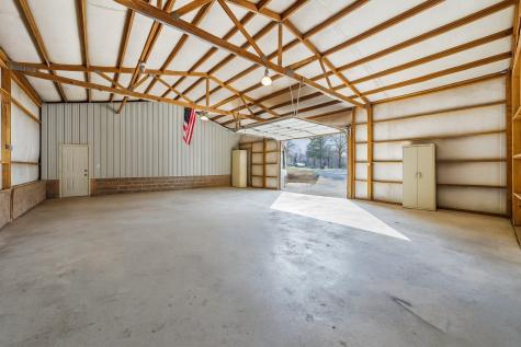 311 Downs Road Cumberland City TN 37050