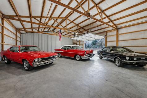 311 Downs Road Cumberland City TN 37050