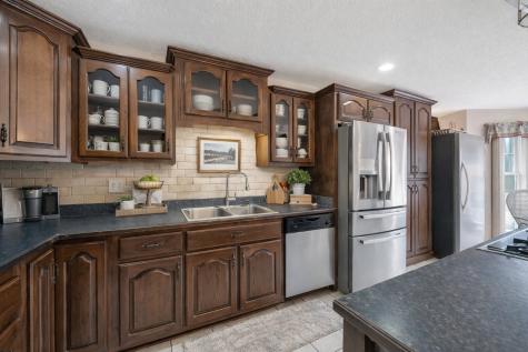 311 Downs Road Cumberland City TN 37050
