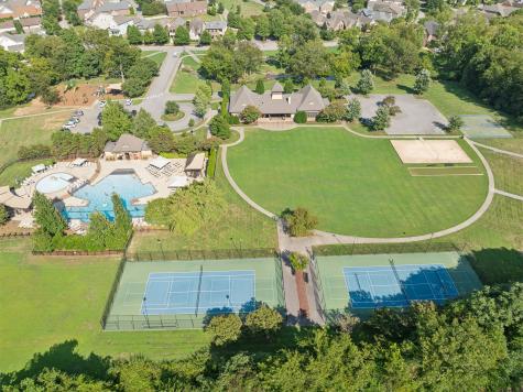 2289 Maytown Circle Thompsons Station TN 37179