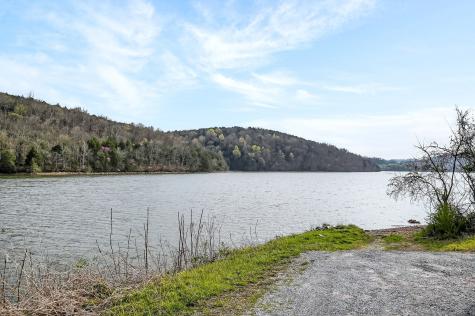 6076 Granville Highway Granville TN 38564