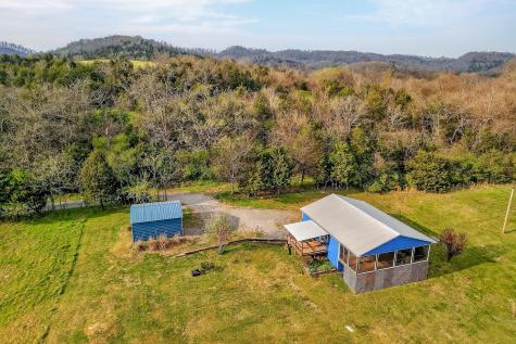6076 Granville Highway Granville TN 38564