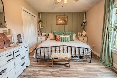 6 White Oak Drive Leoma TN 38468