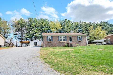 6 White Oak Drive Leoma TN 38468