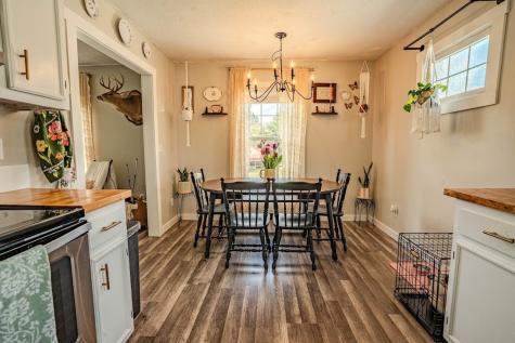 6 White Oak Drive Leoma TN 38468