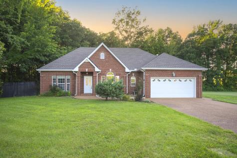 108 Arthur Court Portland TN 37148