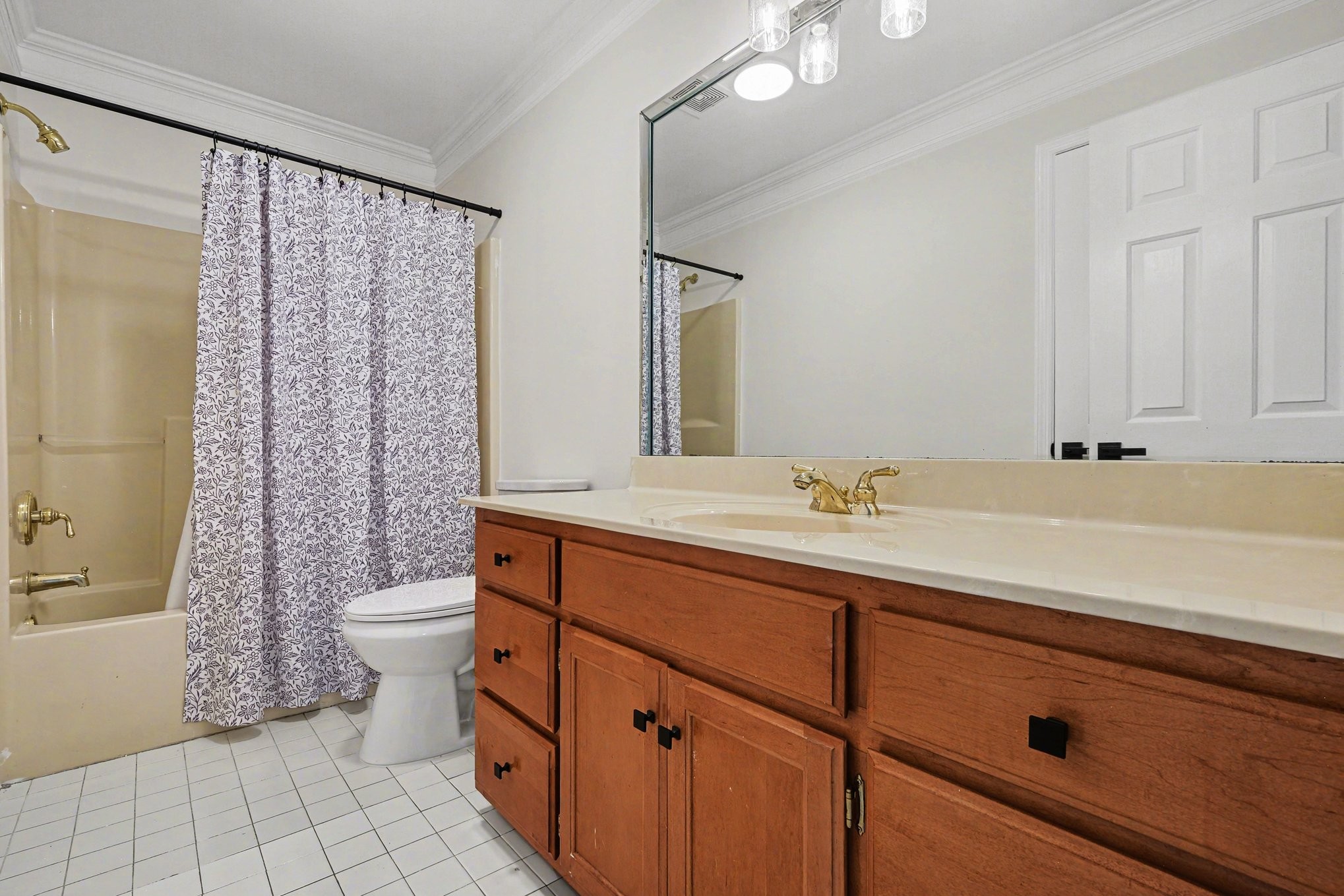 4954 Edmondson Pike Nashville TN 37211