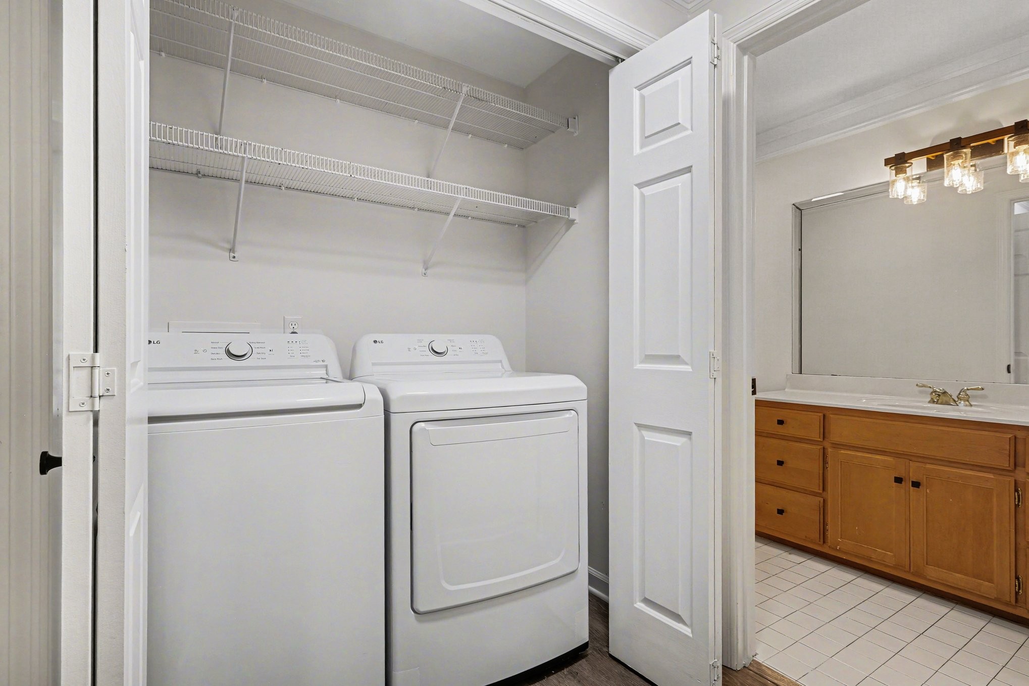 4954 Edmondson Pike Nashville TN 37211