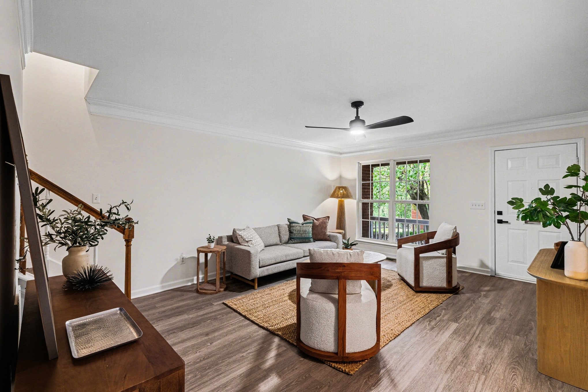 4954 Edmondson Pike Nashville TN 37211