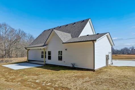281 Estates Drive Smithville TN 37166