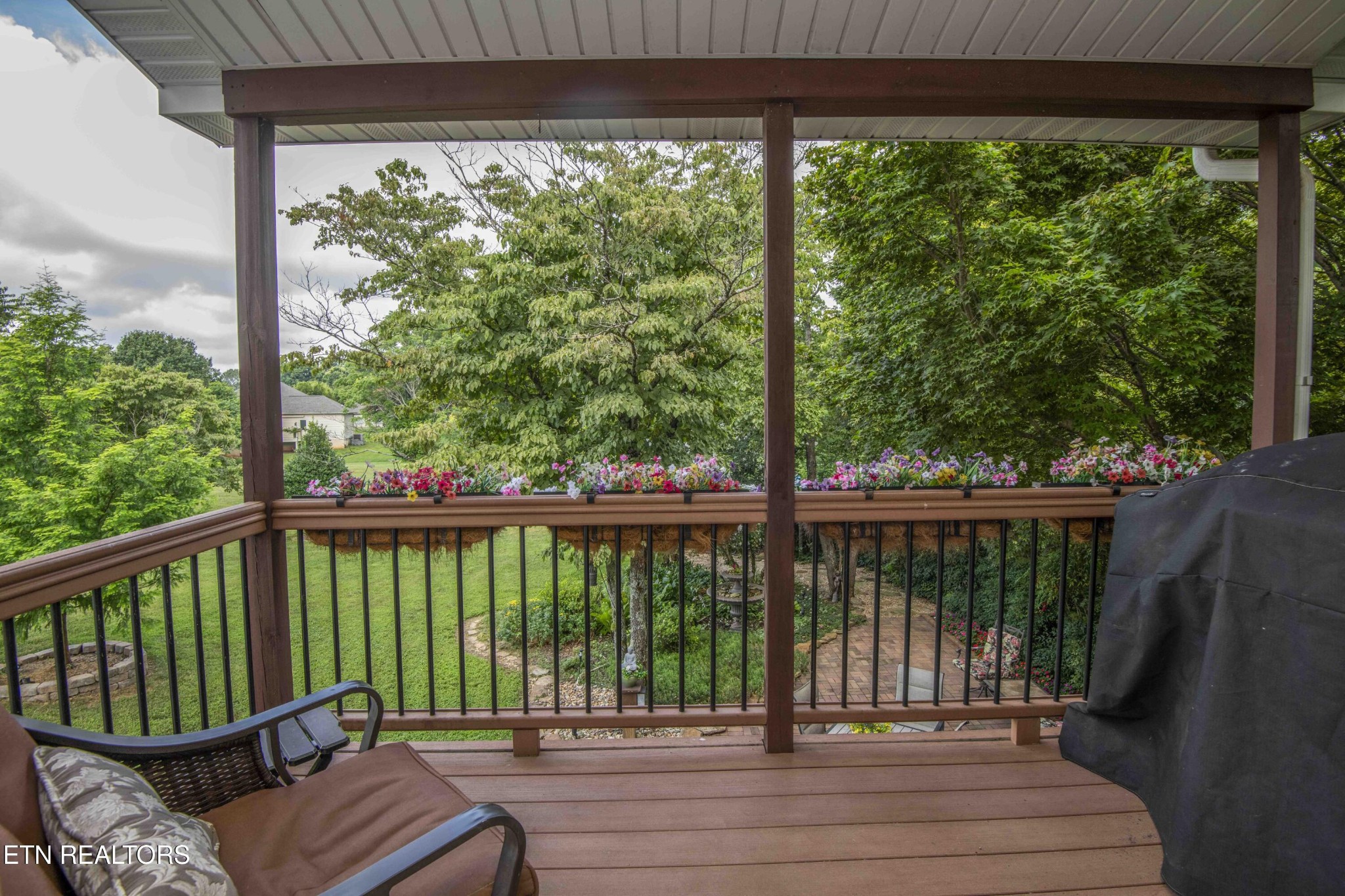 127 Kiowa Way Loudon TN 37774