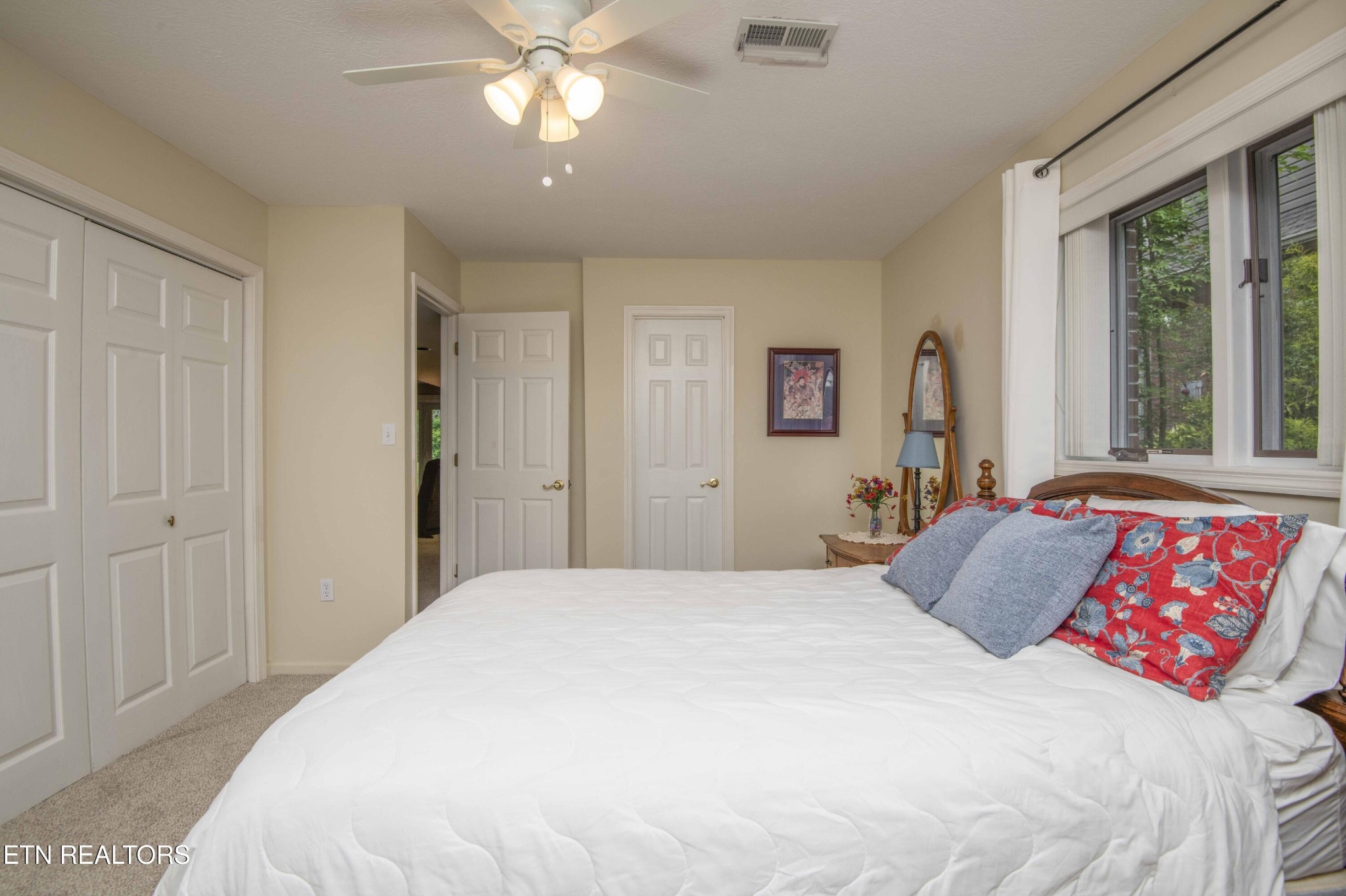 127 Kiowa Way Loudon TN 37774