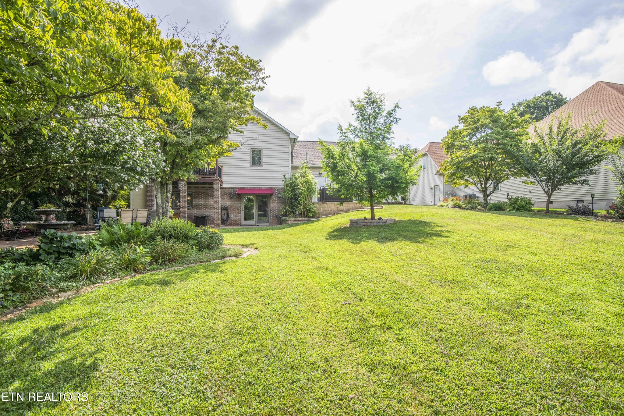 127 Kiowa Way Loudon TN 37774