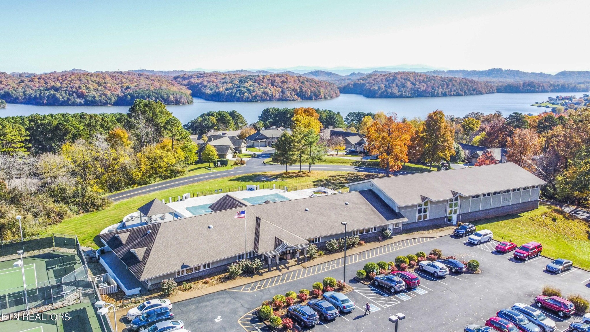 127 Kiowa Way Loudon TN 37774