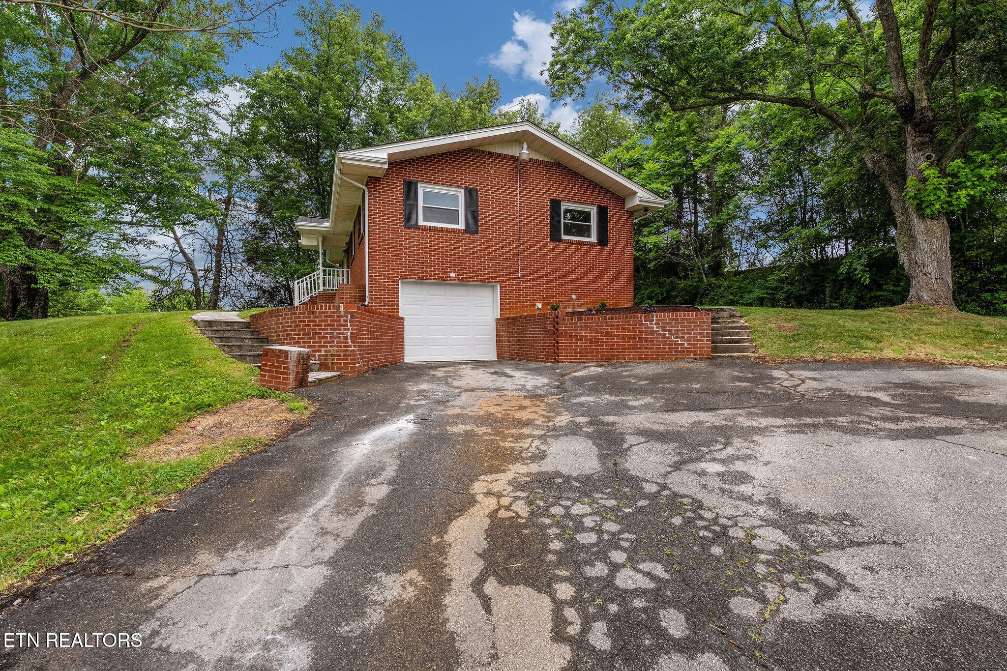 630 Briar Patch Lane Greeneville TN 37745