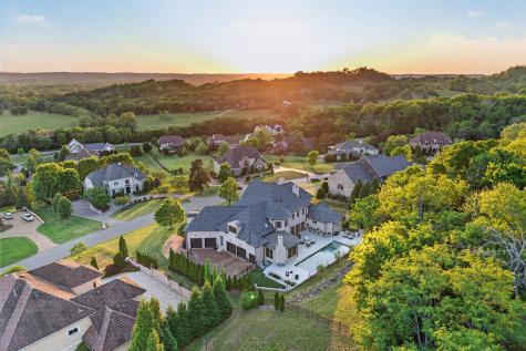 672 Legends Crest Drive Franklin TN 37069