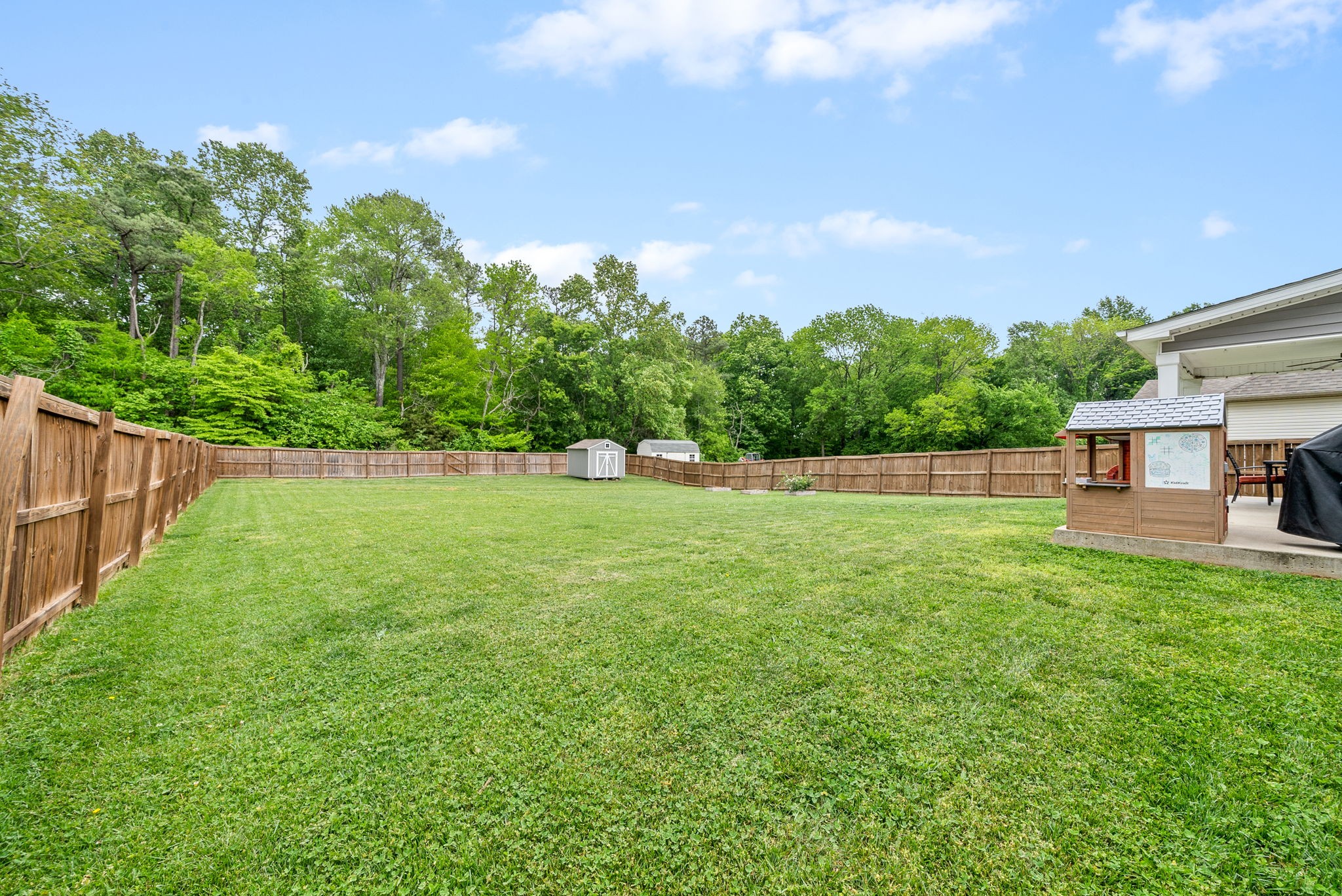 1607 Ellie Piper Circle Clarksville TN 37043