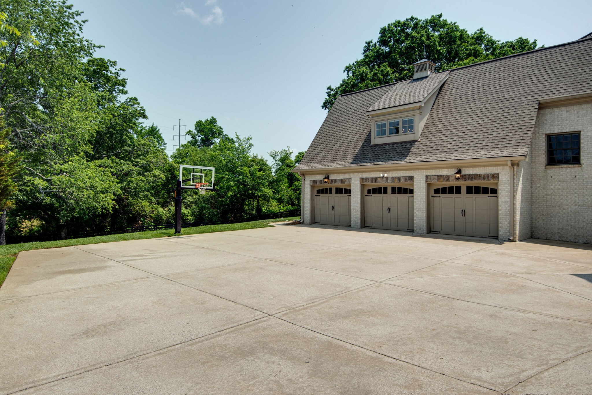 6605 Goshawk Court Arrington TN 37014