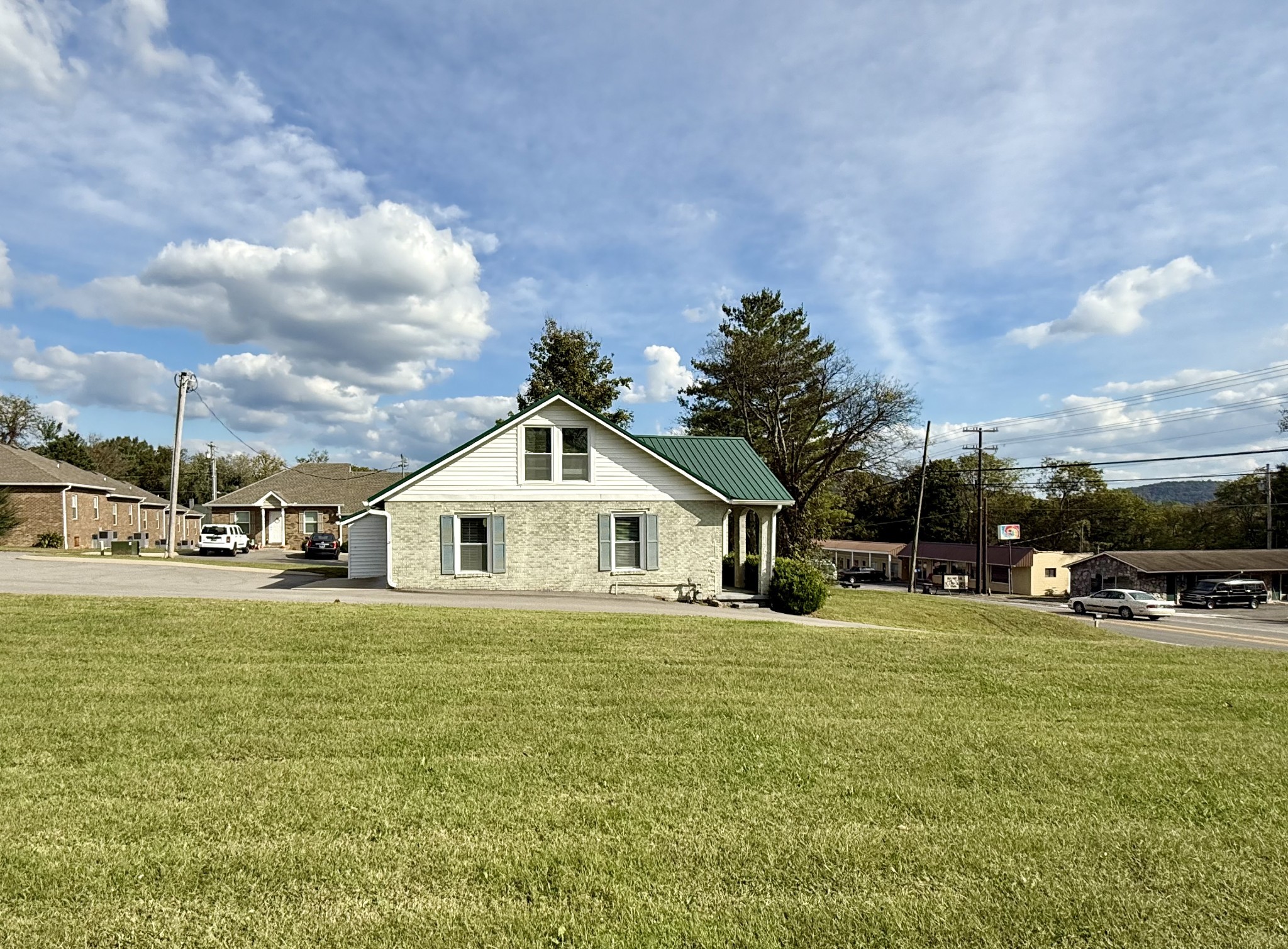 779 Mcmurry Blvd, E Hartsville TN 37074