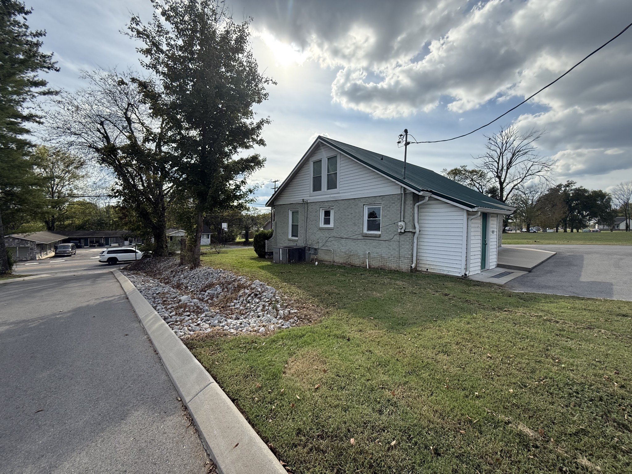 779 Mcmurry Blvd, E Hartsville TN 37074