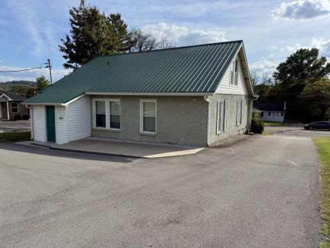 779 Mcmurry Blvd, E Hartsville TN 37074