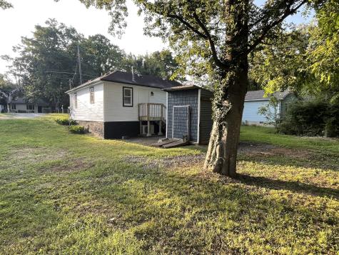 124 Edmondson Ferry Road Clarksville TN 37040